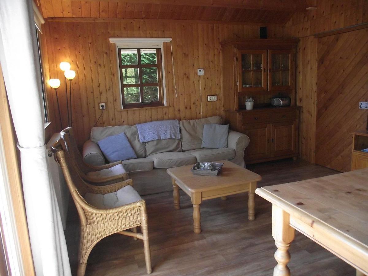 Vakantiehuisjes Landgoed Sonneborghe Kollumerzwaag Kültér fotó