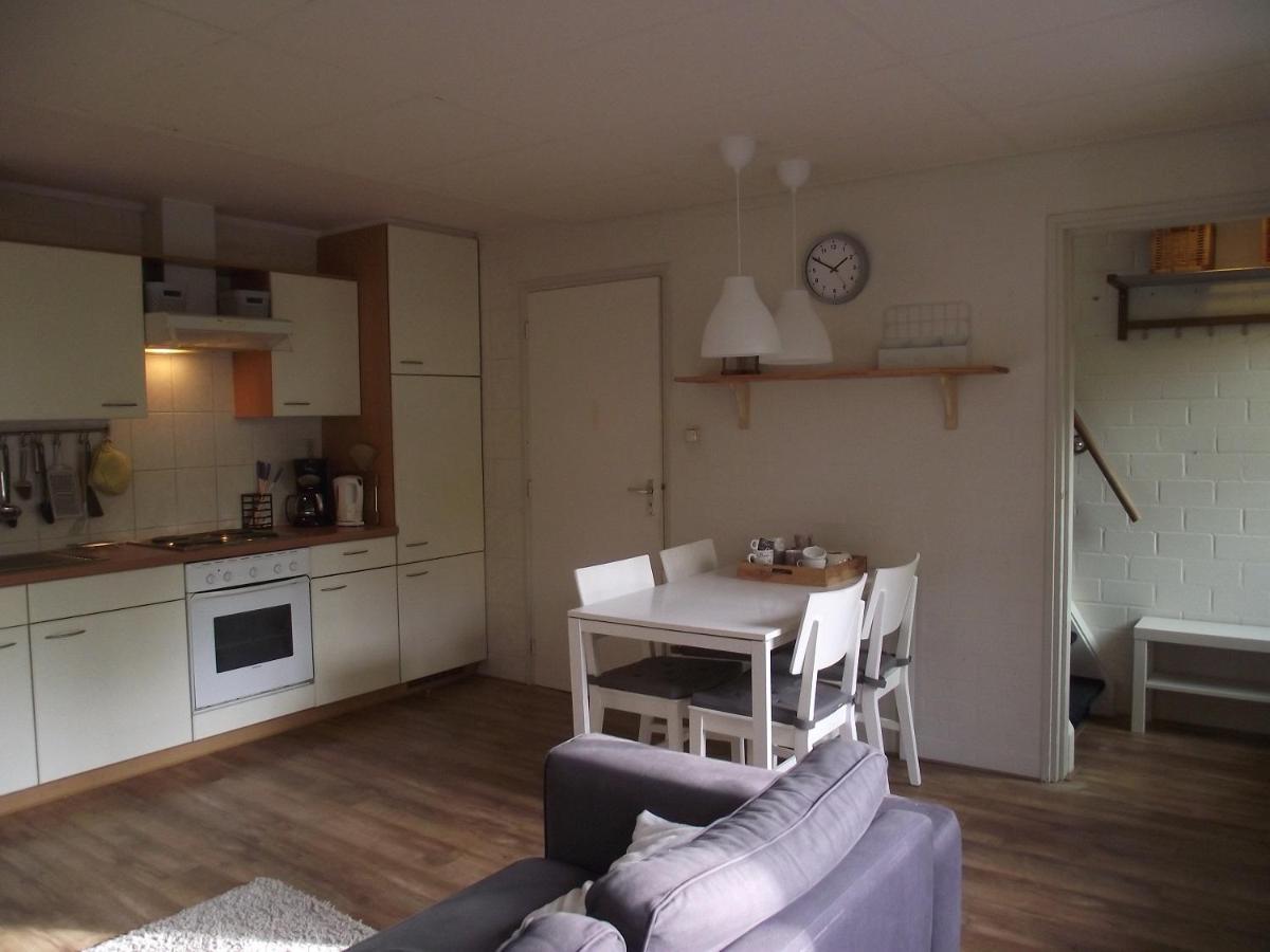 Vakantiehuisjes Landgoed Sonneborghe Kollumerzwaag Kültér fotó
