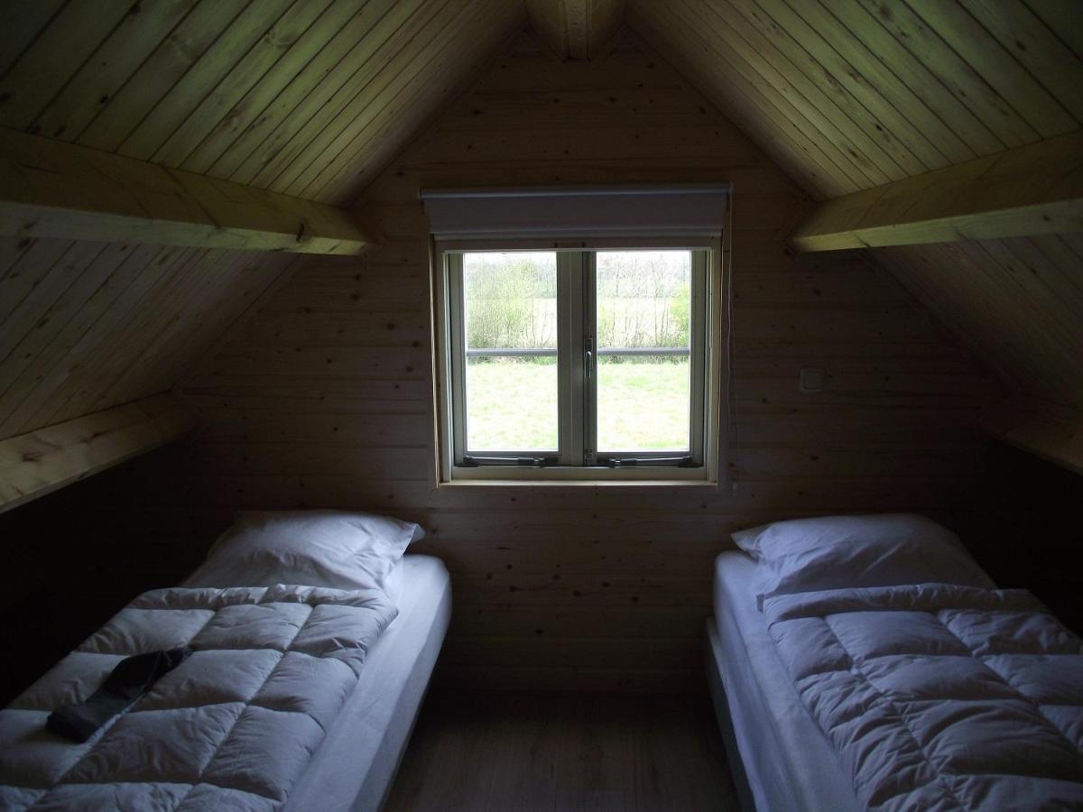Vakantiehuisjes Landgoed Sonneborghe Kollumerzwaag Kültér fotó
